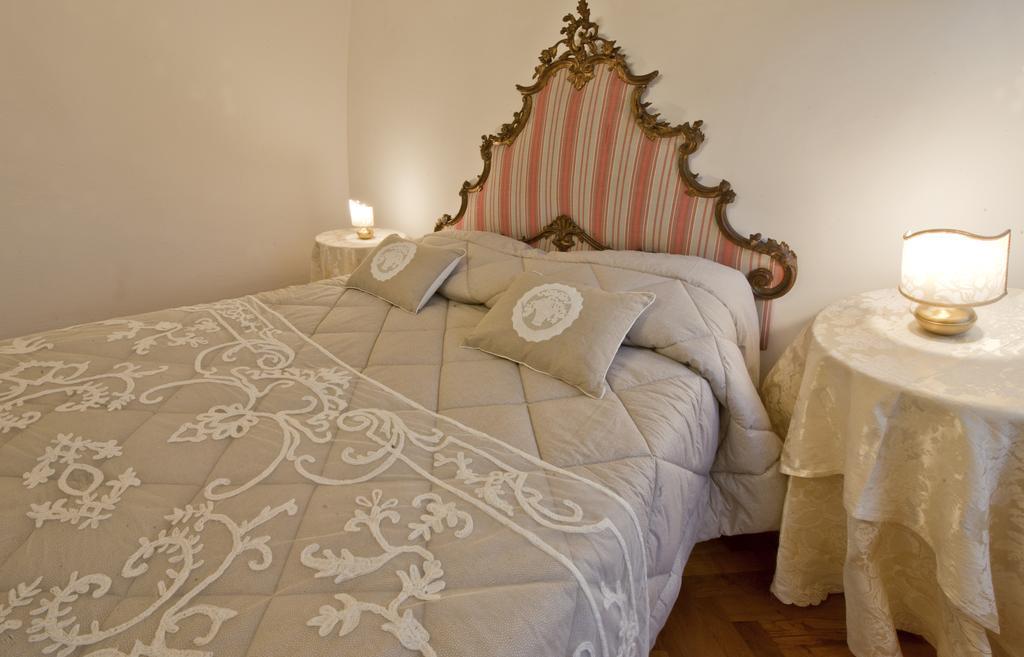 B&B Ester Pisa Rum bild